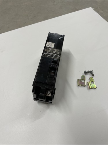 Square D Q12100TF Main Circuit Breaker 100 A 240 V 2 Pole Top Feed W/ Tie Downs