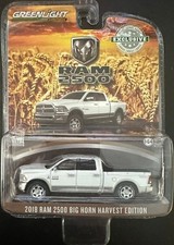 1:64 GREENLIGHT 2018 RAM 2500 BIG HORN HARVEST EDITION WHITE