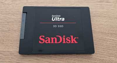 SanDisk Ultra 250GB SATA III SSD 2.5''   SDSSDH3-250G