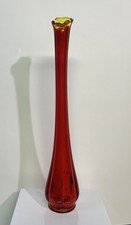 VTG L.E. Smith Amberina 14" Swung Vase Thumbprint Pattern MCM UV Glow Flame Glas