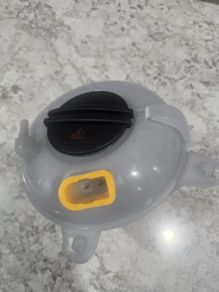 适用于大众捷达 2019 URO 零件 5Q0121407T 发动机冷却液水库 — 第 3/3 张图片