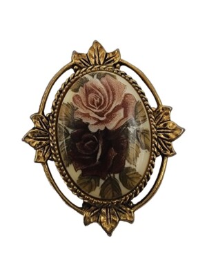 Vintage Sarah Coventry Victorian Revival Rose Cameo Pendant Gold Tone Signed