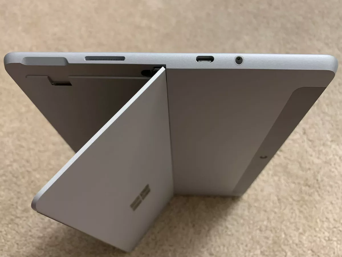 Microsoft Surface Go 1824, 8 GB Go Ram, 128GB W/ Backlit Keyboard *MINT AS  IS*