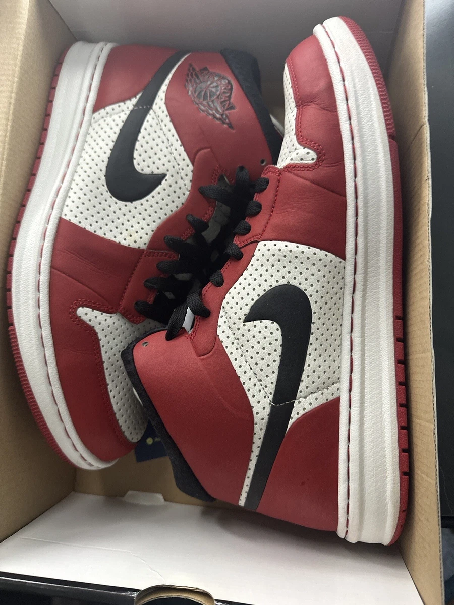 Jordan 1 Alpha Chicago Just Listed 2026