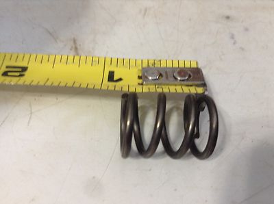 N32176 - A New Spring For An IH 7 Fertilizer Distributor, IH 10, 100 ...