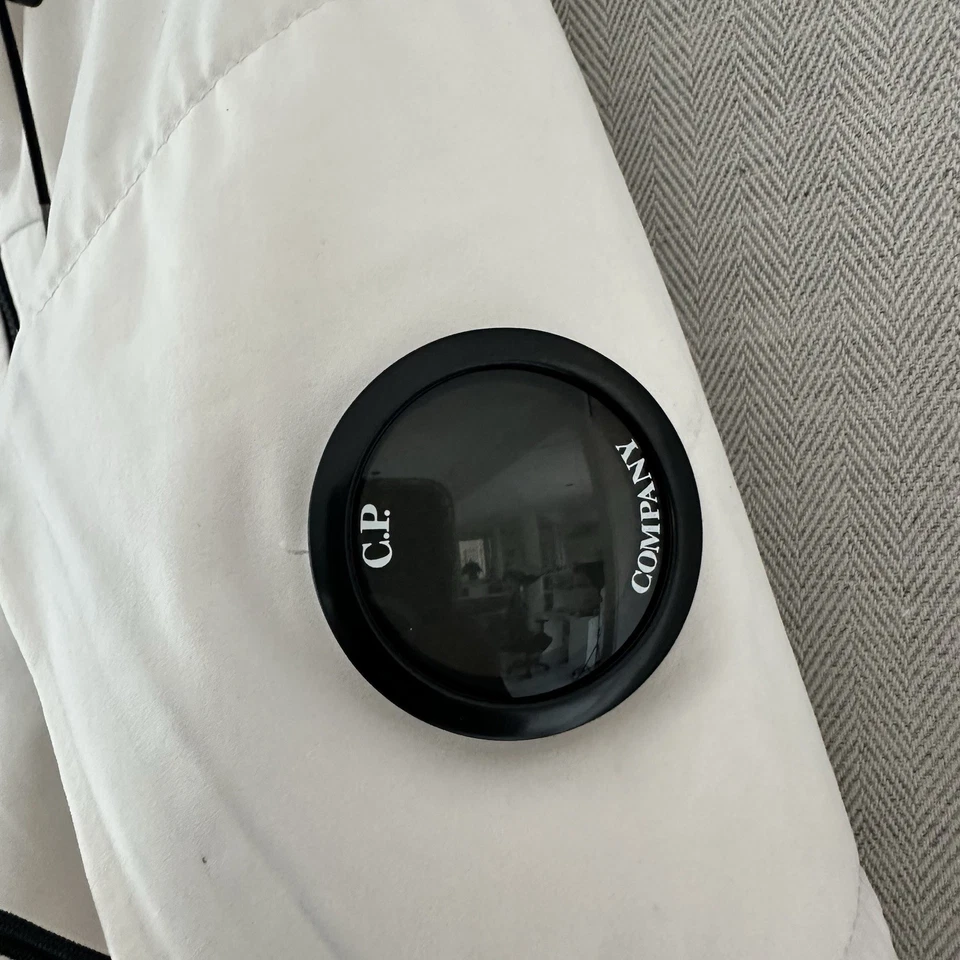 C.P. Company Jacket Mens Size 50 White Hood Pro-Tek Superflex Outer Layer - Image 3 of 4