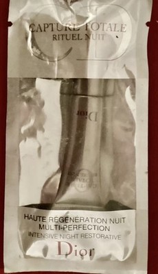 Dior Capture Totaleintensiv regenerierende Nachtcreme für Gesicht und Hals, 3 ml