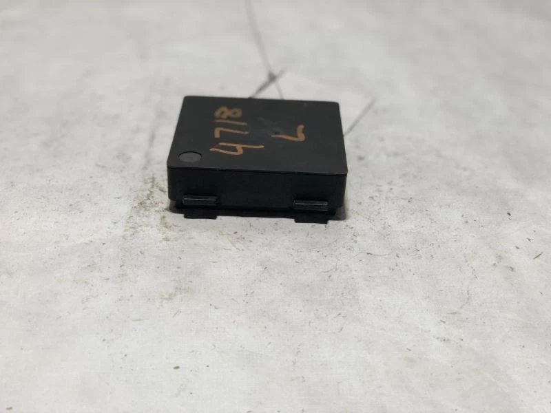 Система оповещения о слепых зонах для помощи водителю шасси ECM подходит для 10–12 FORD FUSION 14884 - Изображение 4 из 4