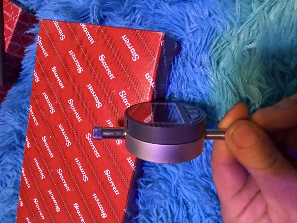 one New Digital Dial Indicator 0.001mm/.0005