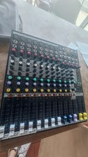 Soundcraft EPX8 table de mixage analogique multi effets