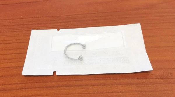 Piercing PRESTERILIZZATO Orecchio naso Labbra Ferro di Cavallo Anello 316L Accia - Immagine 3 di 4