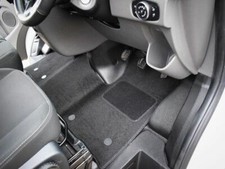 Ford Transit Custom 2015-2018 4 Clip Fully Tailored Carpet Van Floor Mat Black