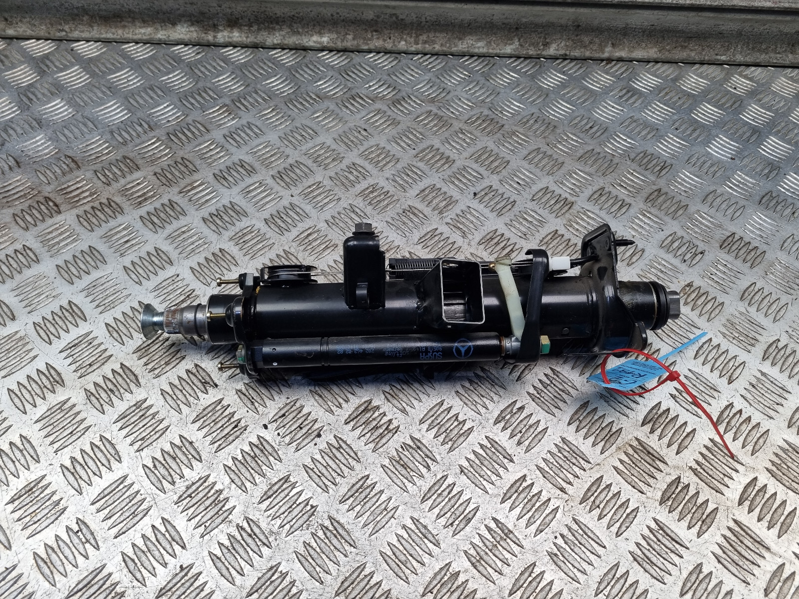 MERCEDES W208 CLK Steering Column 2084620069 A2084620069 