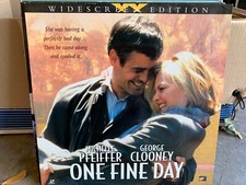 One Fine Day - Widescreen Edition Laserdisc - George Clooney, Michelle Pfeiffer