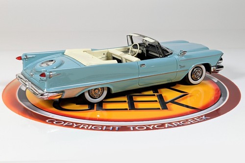 1959 Imperial Crown Conv. - Open (Pre-Owned) 1:43 GLM GLM 132001 VC - Picture 2 of 2
