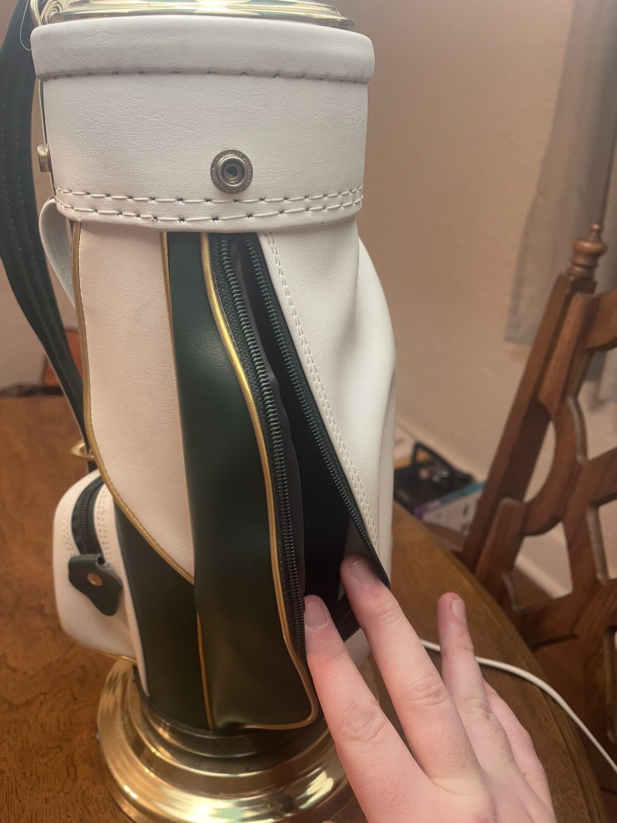 On Course Golf Bag Lamp Green Man Cave Light Umbrella Top Vintage