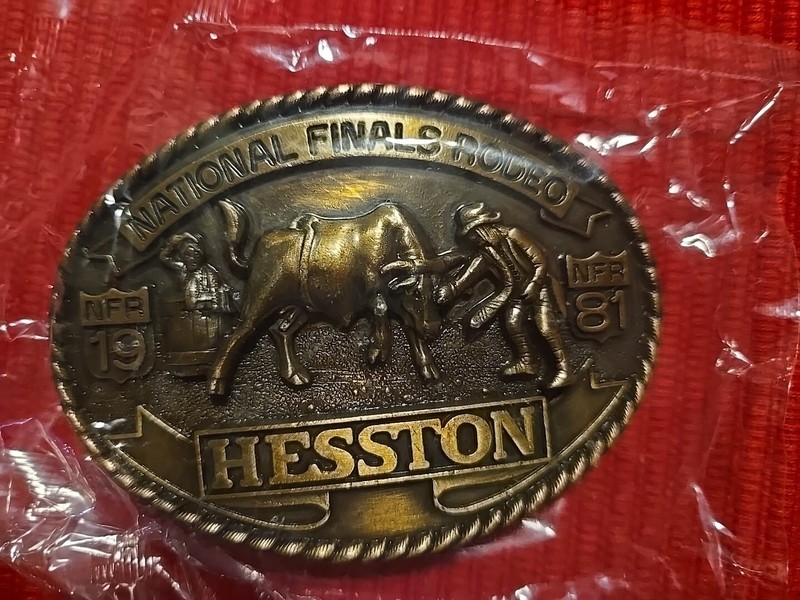 Hesston 1981 NFR National Finals Rodeo Belt Buckle Seventh Edition Collectors