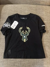 Pro Standard Milwaukee Bucks Black T-shirt Women’s Medium NWT