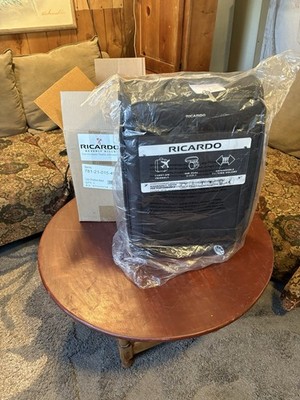 Ricardo Beverly Hills Solvang 2.0 Softside 21'' Expandable Carry-on Luggage