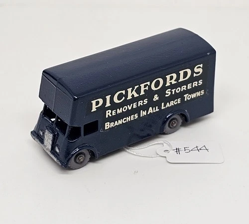 Matchbox Lesney – 46b   Pickford Removal Van   1960    (ID#544)