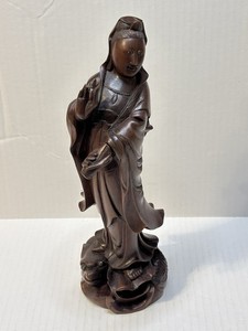 GUANYIN Figurine Goddess of Mercy and Compassion Chinese Boxwood