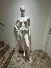 Manichino Donna colore bianco Altezza 175 cm con piedistallo
