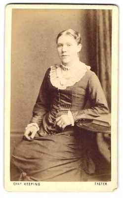 Photograph Cha's Keeping, Exeter, 1st Exe Bridge, Pretty Young Woman With Beaded 