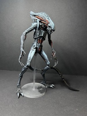 NECA Custom Defiance Alien Xenomorph 7 Scale Action Figure | eBay