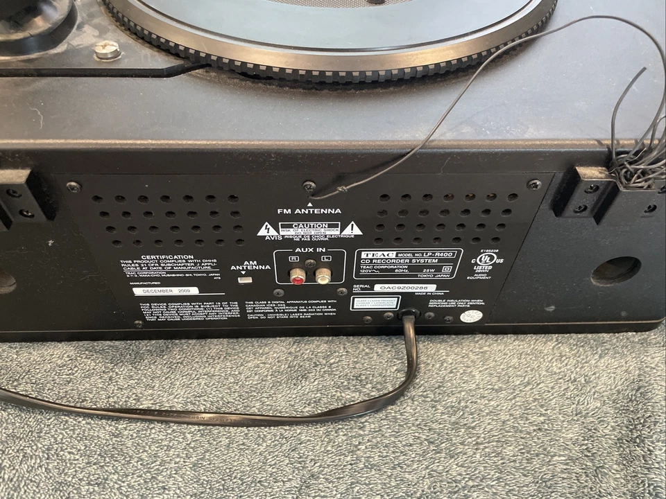 TEAC LP-R400 Turntable CD Recorder and Radio (Disc Drive Broken) No Dust Sleeve - Image 3 of 4