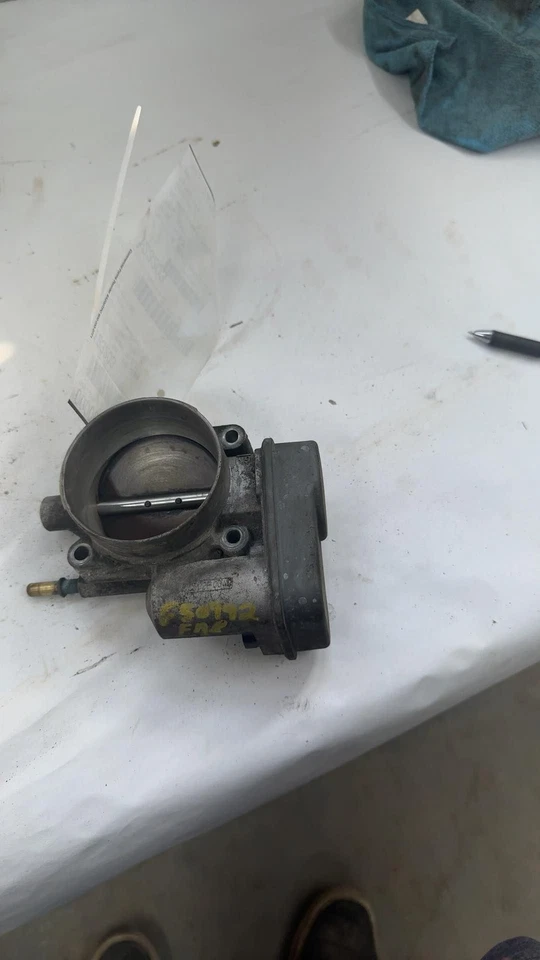 Conjunto de válvula/cuerpo de acelerador TrailBlazer 2003-07 conjunto de válvula de acelerador 4,3 L Foto 2 de 4