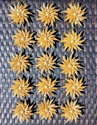 15 Pc Pinwheel Gold Glitter Plastic Ornaments