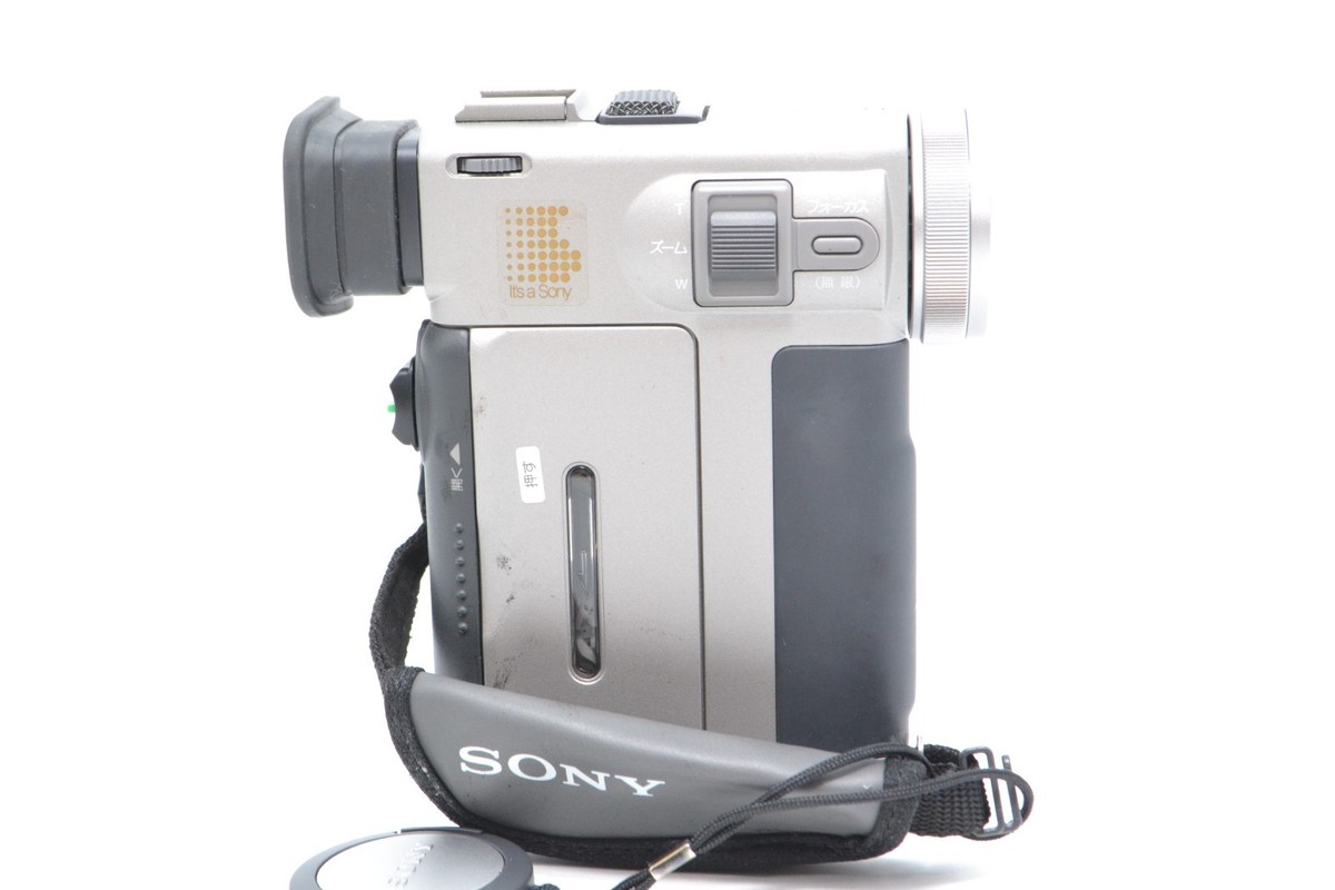 SONY Handycam MiniDVビデオカメラ DCR-PC7 Sony DCR-PC7 small early digital miniDV camcorder, 1996