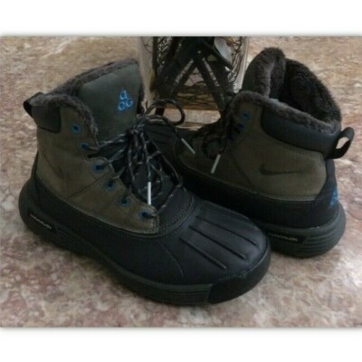 Nike Women's Lunarstorm  Anthracite/Grey/Turquoise Boots Size 7.5 417724-004 EUC