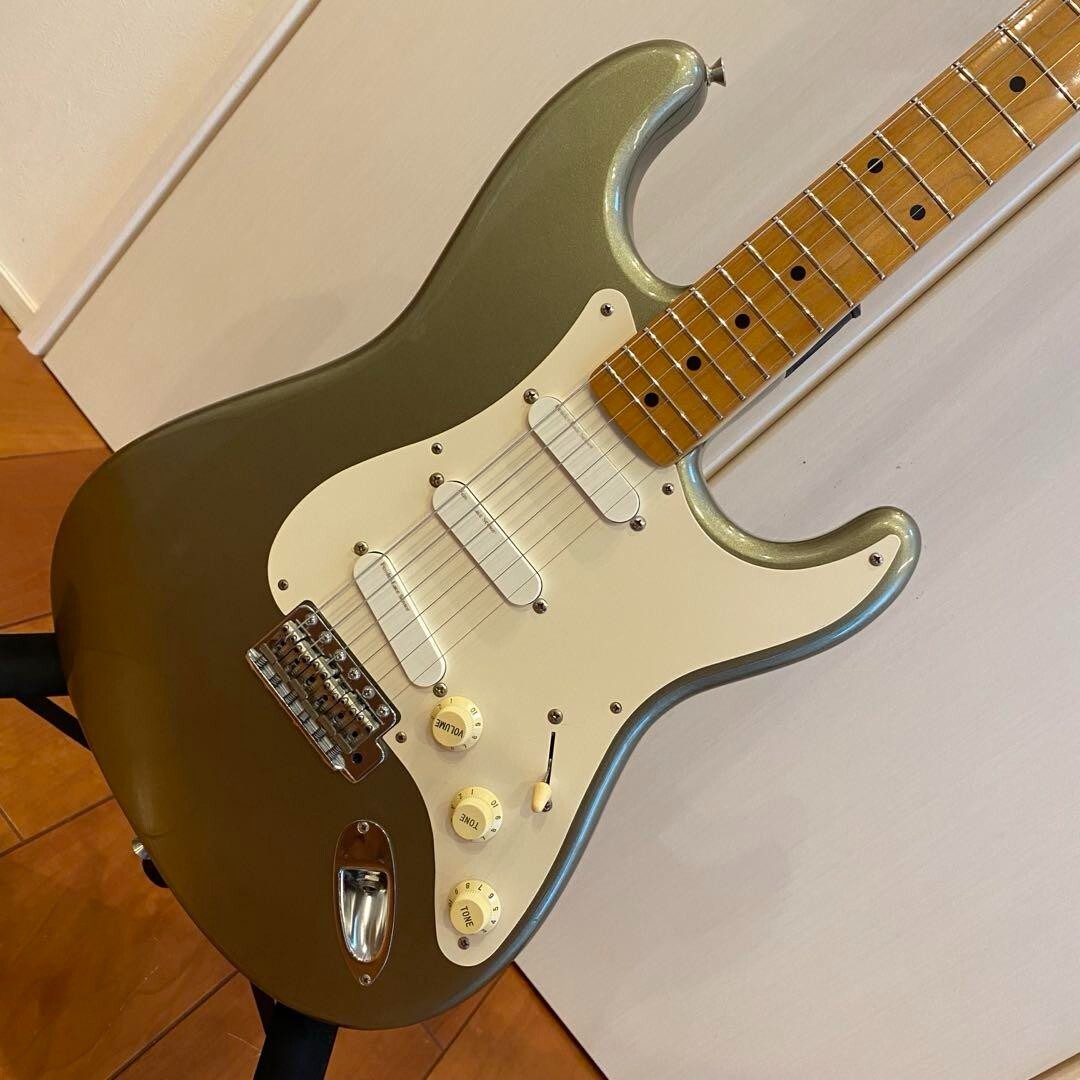 Fender Japan ST-54 2TSカスタムショップPU フジゲン Fender Japan Fujigen ST54 LS Race Sensor Electric guitar Musical
