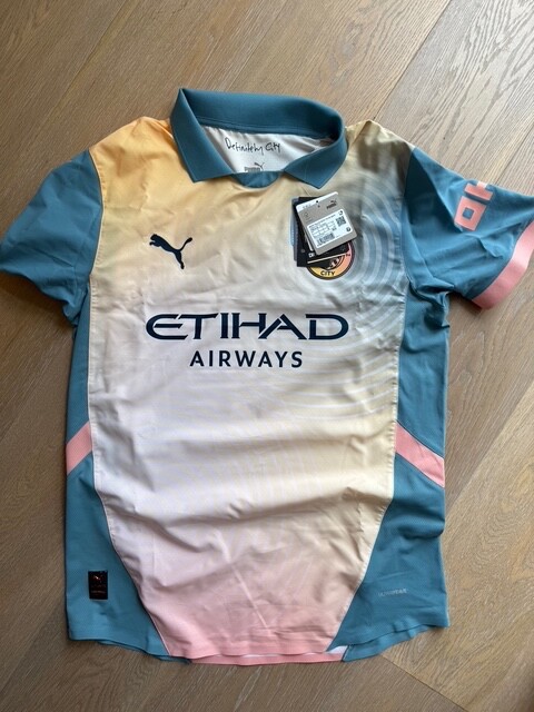 XL マンチェスター シティ 4th ユニフォーム oasis PUMA XLサイズ マンチェスター シティ 4th ユニフォーム oasis PUMA