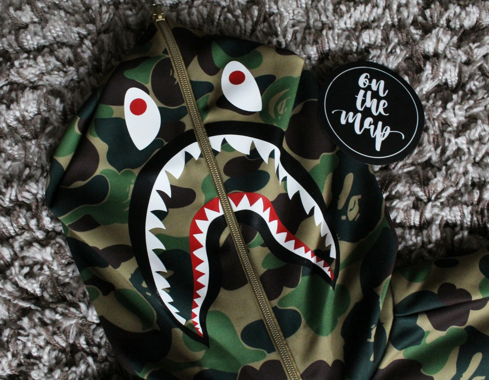 A BATHING APE (BAPE) Felpa con cappuccio Adidas x Bape Superbowl SB verde squalo mimetica taglia M media DW9286 nuova