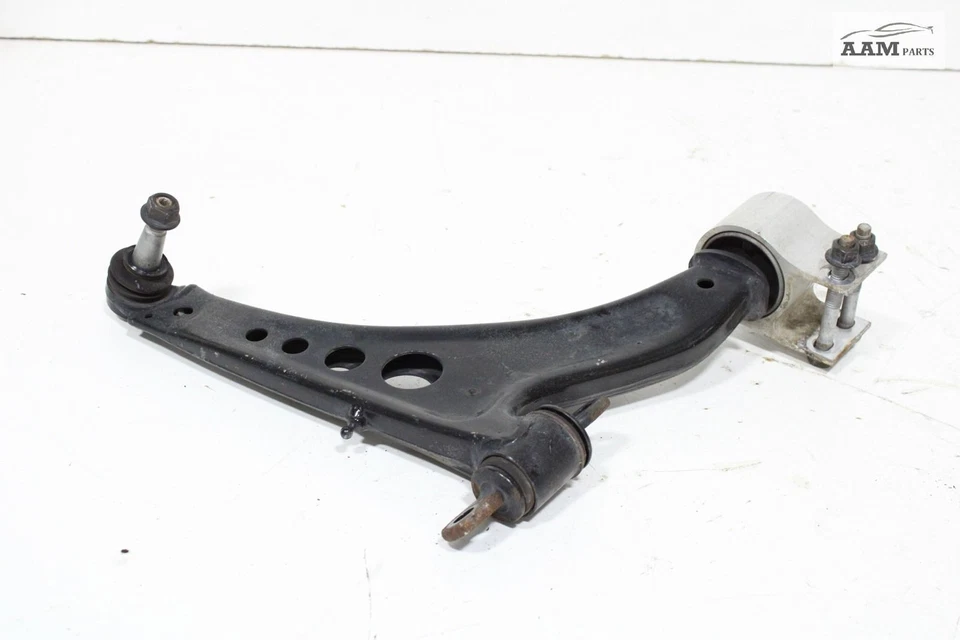 Buick Regal Sportback 2018-2020 tracción delantera pasajero derecho brazo de control inferior OEM Foto 3 de 4