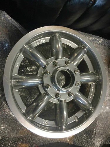 Reliant Scimitar GT SE4 GTE GTC WHEEL RESTORATION SERVICE -Tudor Wheels Ltd - 第 2/2 張圖片