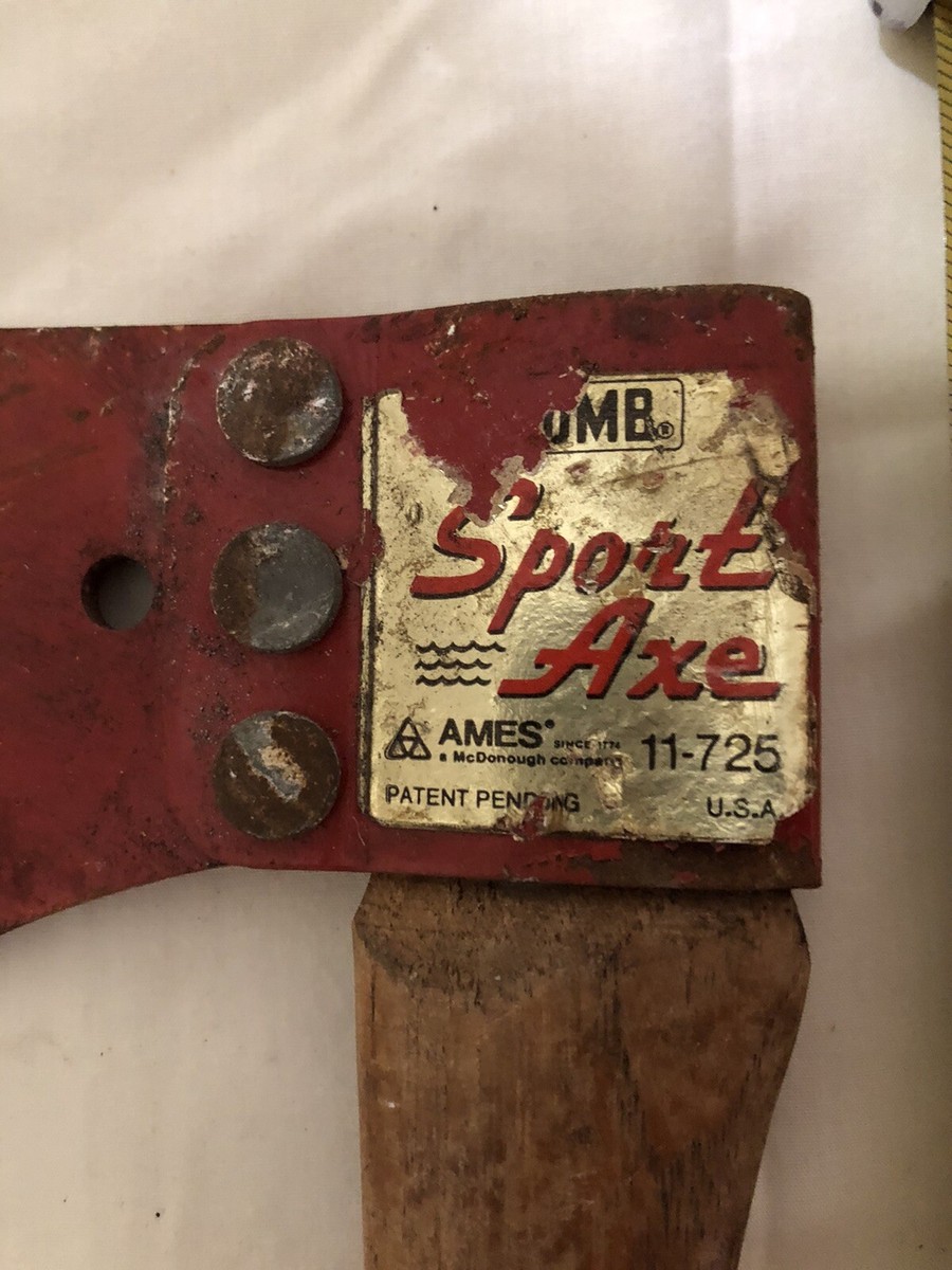 VINTAGE. AXE..HATCHET..( PLUMB) (AMES CAMP SPORT AXE) Model 11725