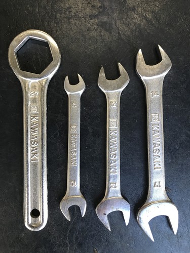 1975 Kawasaki Z1 900 OEM Genuine Tool Kit Complete Z1 - Picture 4 of 8