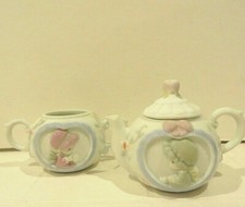 PRECIOUS MOMENTS  GIRLS HAVING TEA / TEAPOT AND SUGAR BOWL