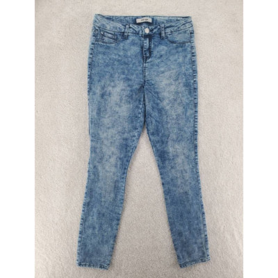 Refuge Slim Skinny Jeans woman's size 8 Acid Wash Mid Rise Stretch Denim