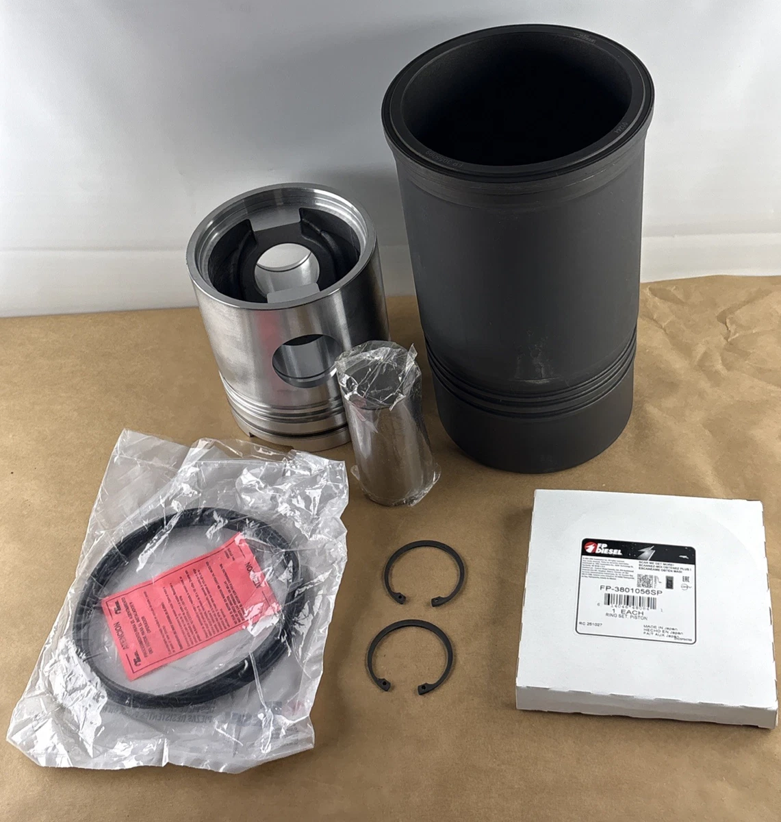 FP Diesel FP-3801230SP Cummins N14 855 Cylinder Kit STD Piston 3028706 photo 1
