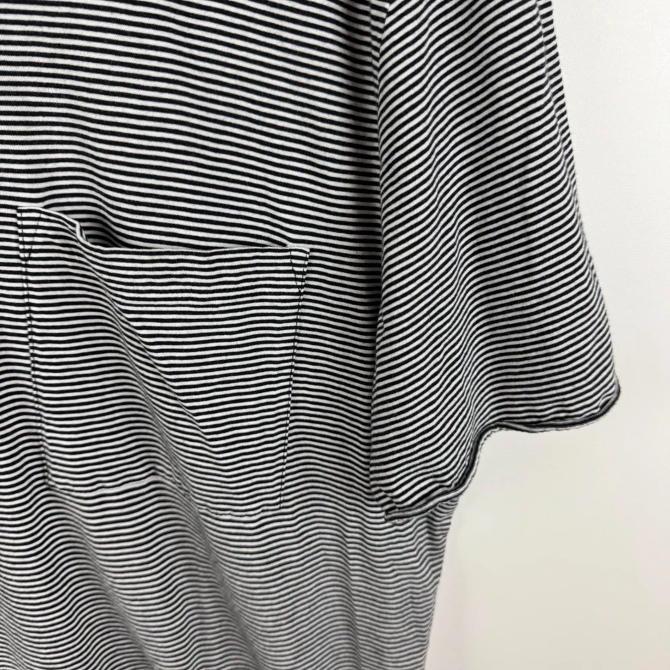 Camiseta Vince Para Hombres Calce Ajustado Rayas Algodón Pima Bolsillo Talla XL Manga Corta Informal Foto 3 de 4