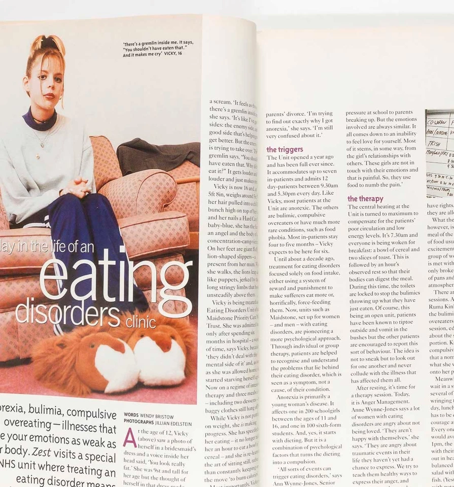 BRIDGET HALL UK Cosmopolitan Health Fashion And Beauty magazine Zest April 1997 - Image 4 of 4