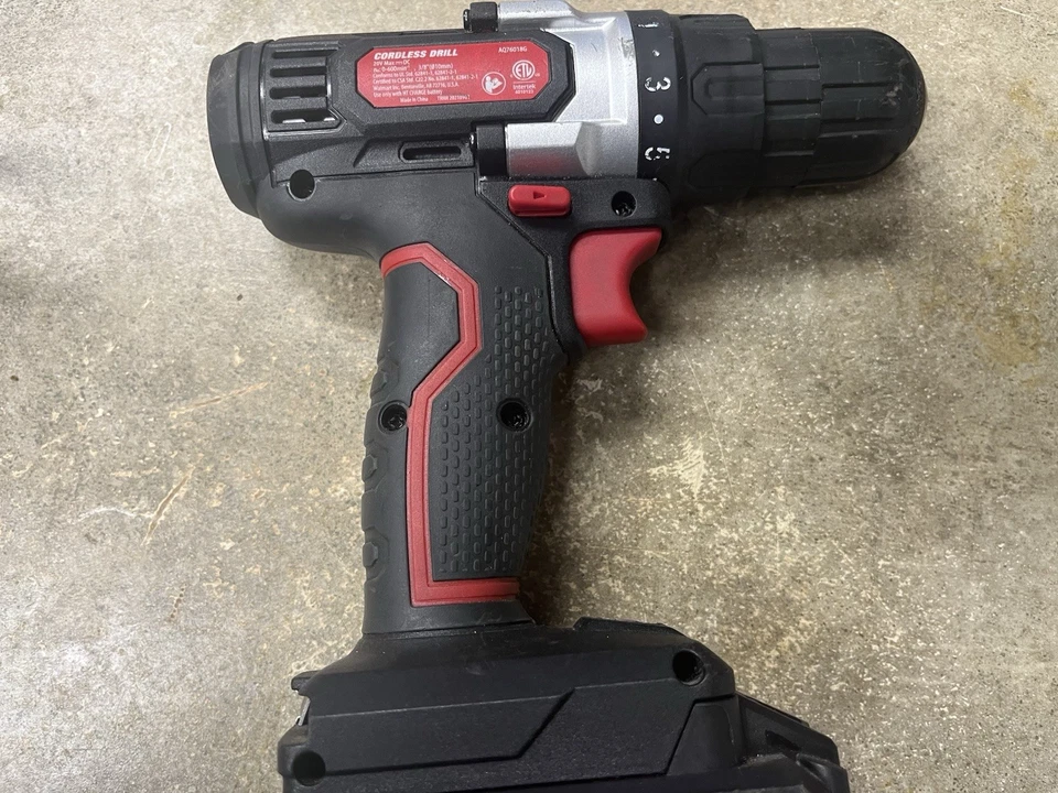Hyper Tough cordless drill with battery and charger - Image 3 of 4