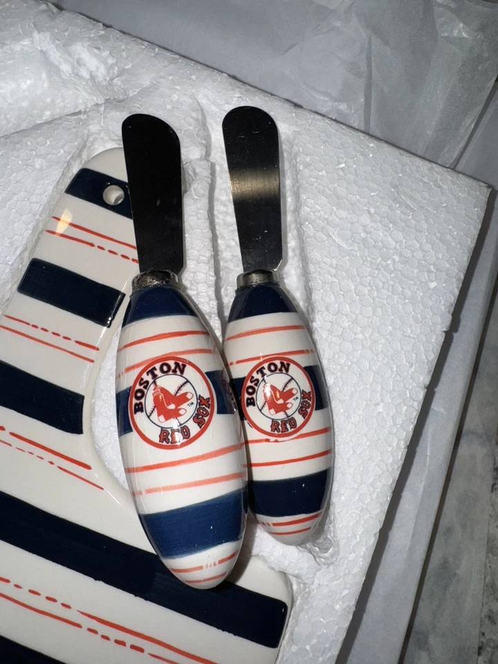 NewCeramic Charcuterie Board With Matching Utensils W/OFFICIAL MLB Red Sox Logo - Image 3 of 4