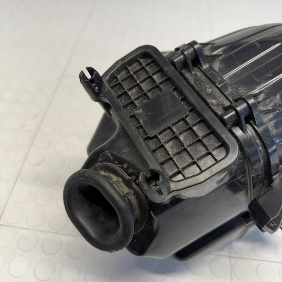 2018 Honda CBR 300r Airbox Air Intake Filter Box OEM USED Good - Изображение 4 из 4