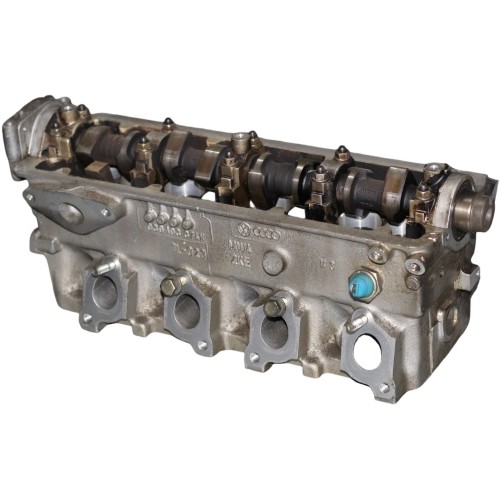 VW Polo 45 6 N/6 KV Zylinderkopf 030103374K