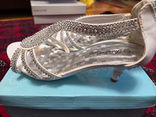 Fabulous Angel-37K Little Girls Bling Rhinestone Platform Dress Heels Sandals - Picture 8 of 16